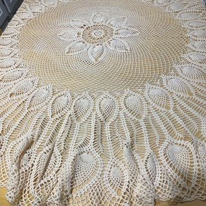 Vintage crochet Tablecloth
